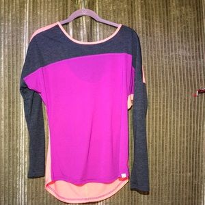 Long sleeve pink work out top